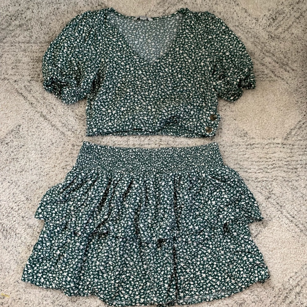 Two Piece Set